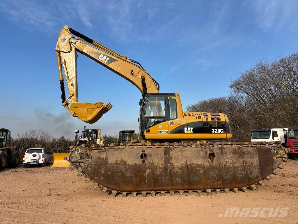 CAT 320C Amfibijski bagri