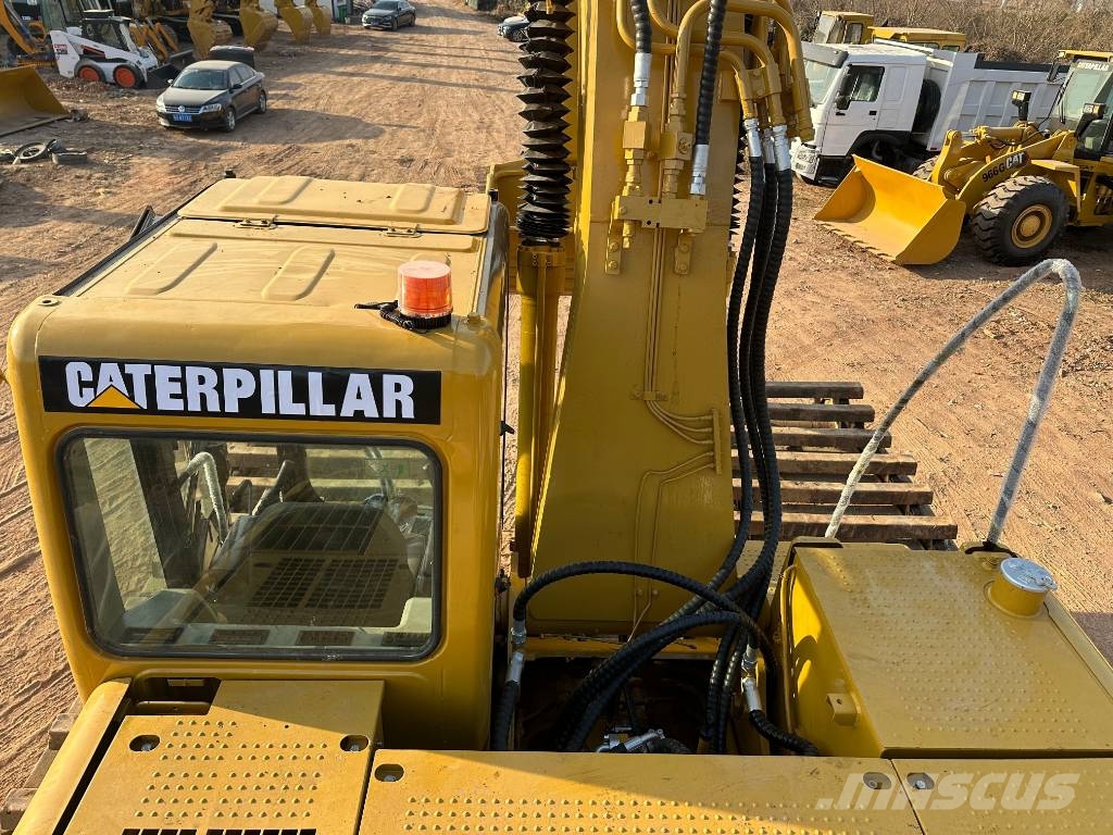 CAT 320C Amfibijski bagri