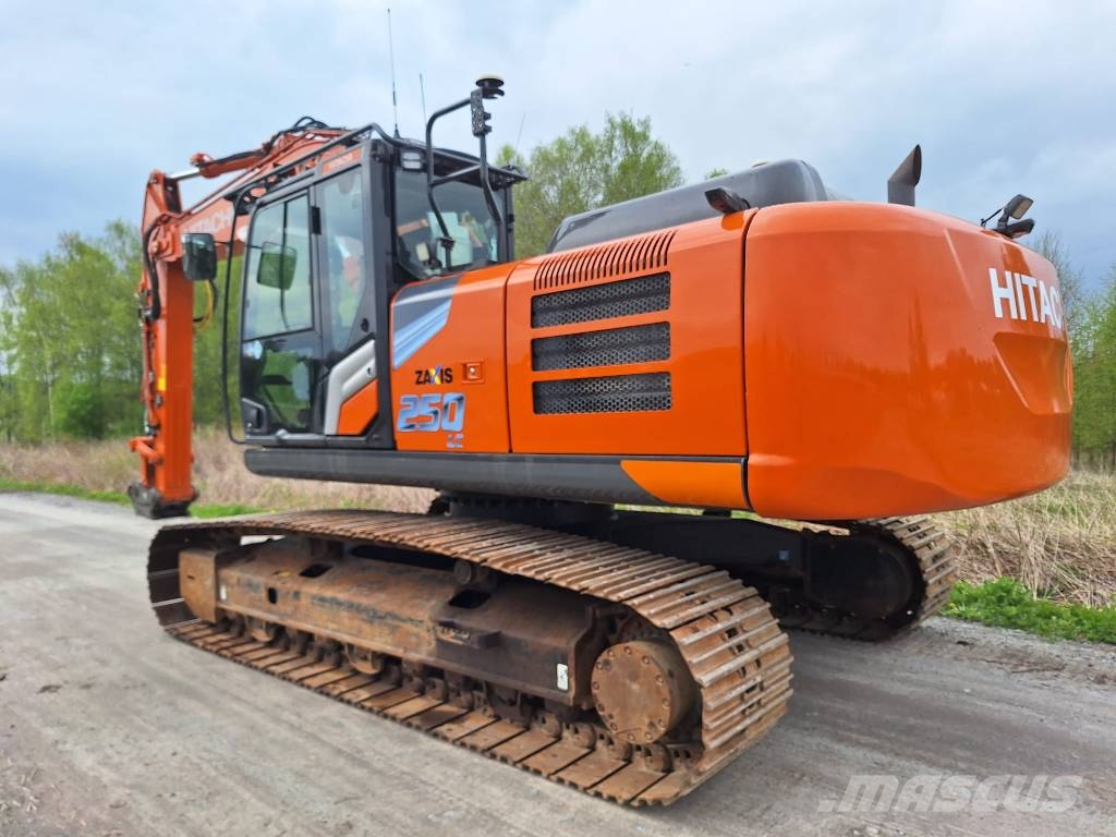 Hitachi ZX 250 LC-7 履带挖掘机