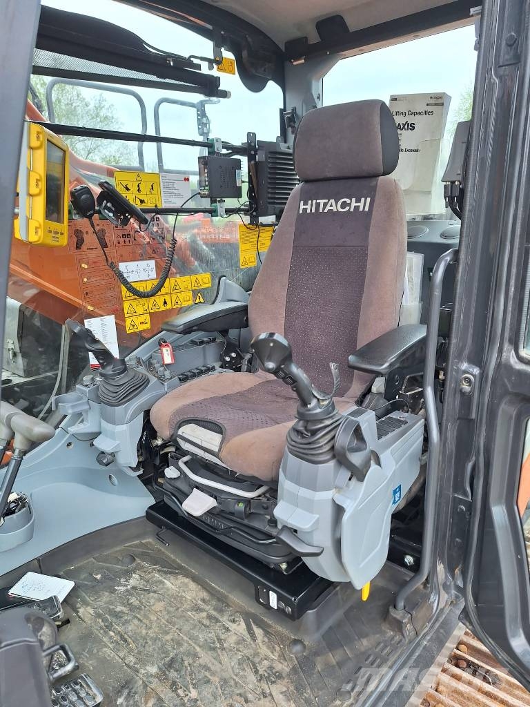 Hitachi ZX 250 LC-7 履带挖掘机