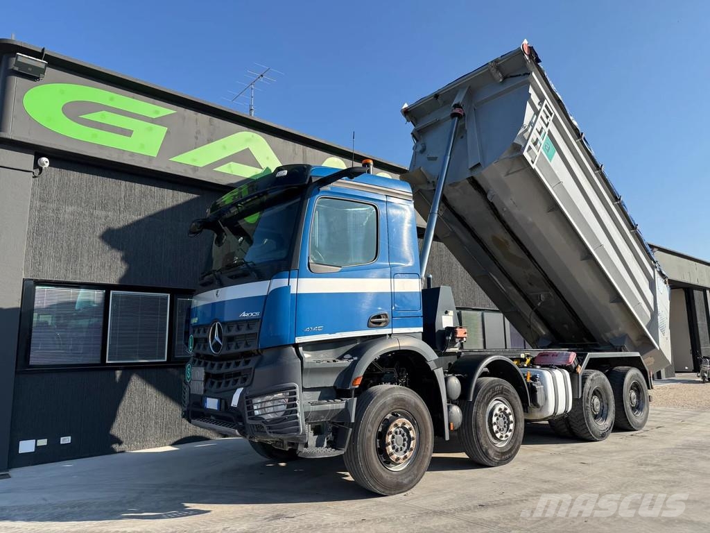 Mercedes-Benz Arocs 4145K Kipper 20cbm 8x4 40Ton Euro6 Pašizgāzējs