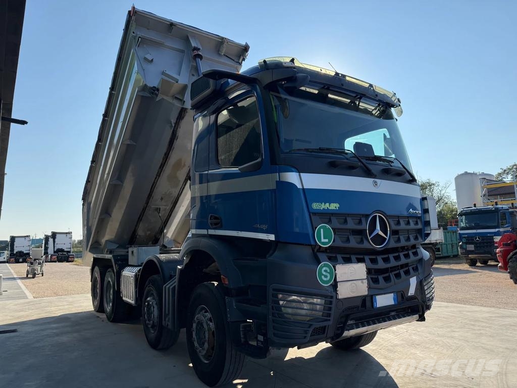 Mercedes-Benz Arocs 4145K Kipper 20cbm 8x4 40Ton Euro6 Pašizgāzējs