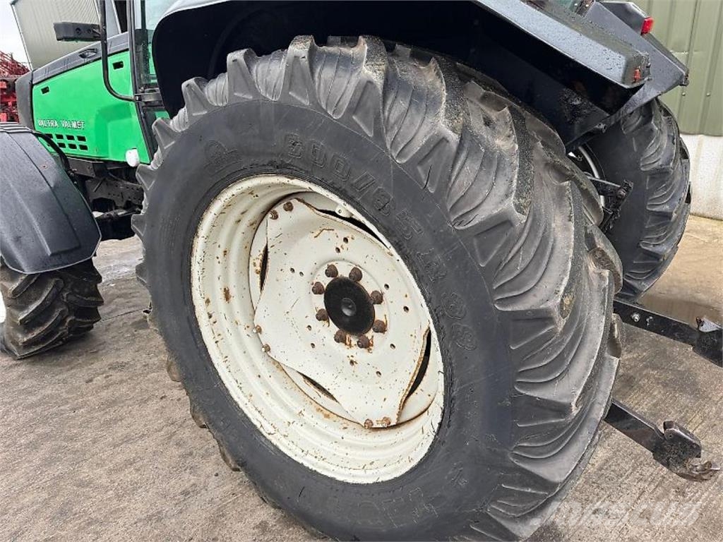 Valtra Valmet 8450 Traktoren