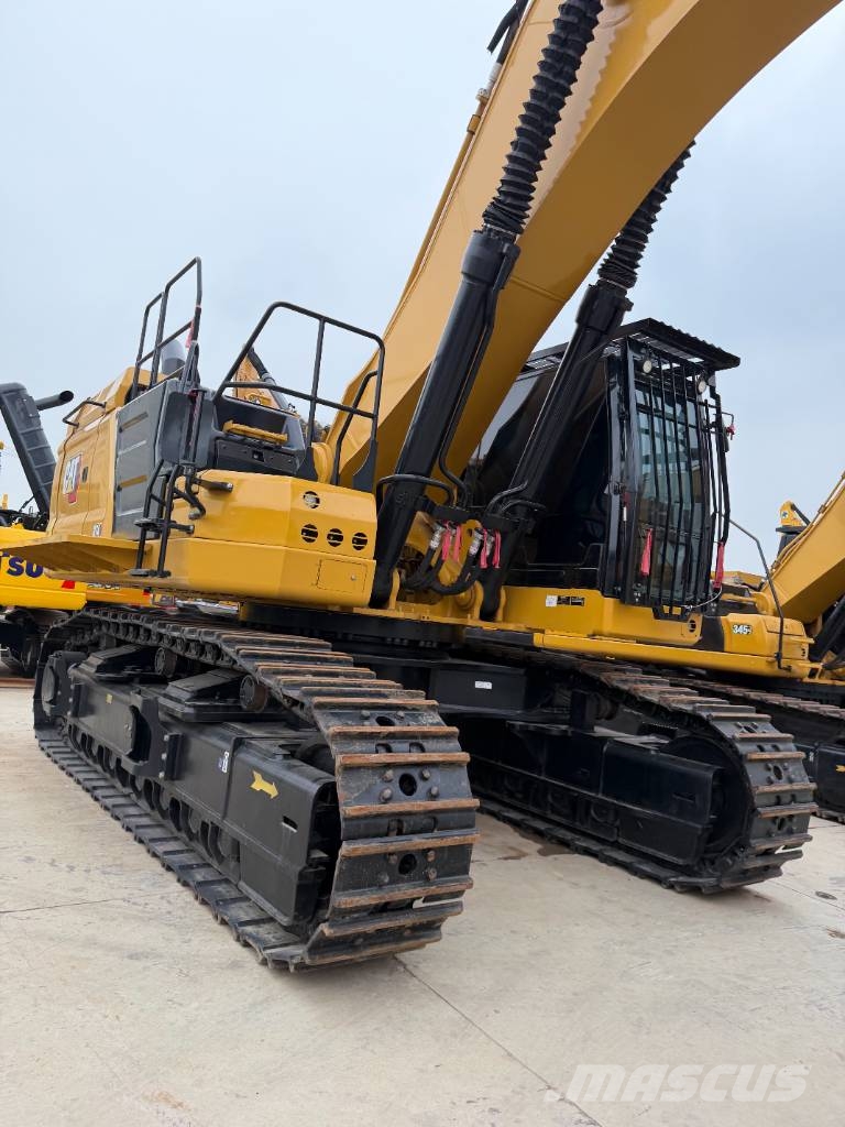 CAT 374 the largest‑scale supplier Raupenbagger