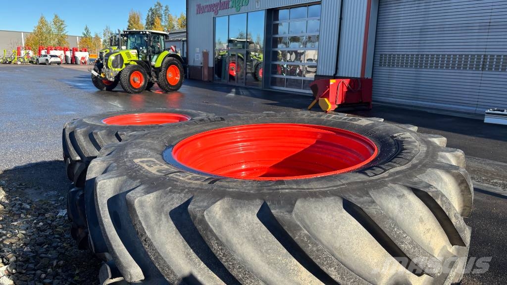 CLAAS Arion 550 Cmatic Traktorer
