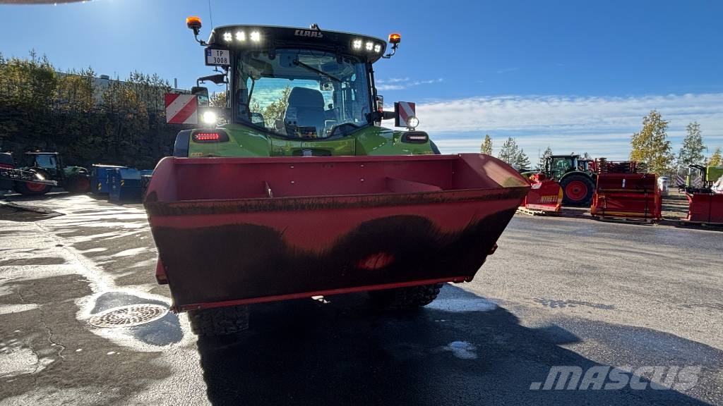 CLAAS Arion 550 Cmatic Traktorer