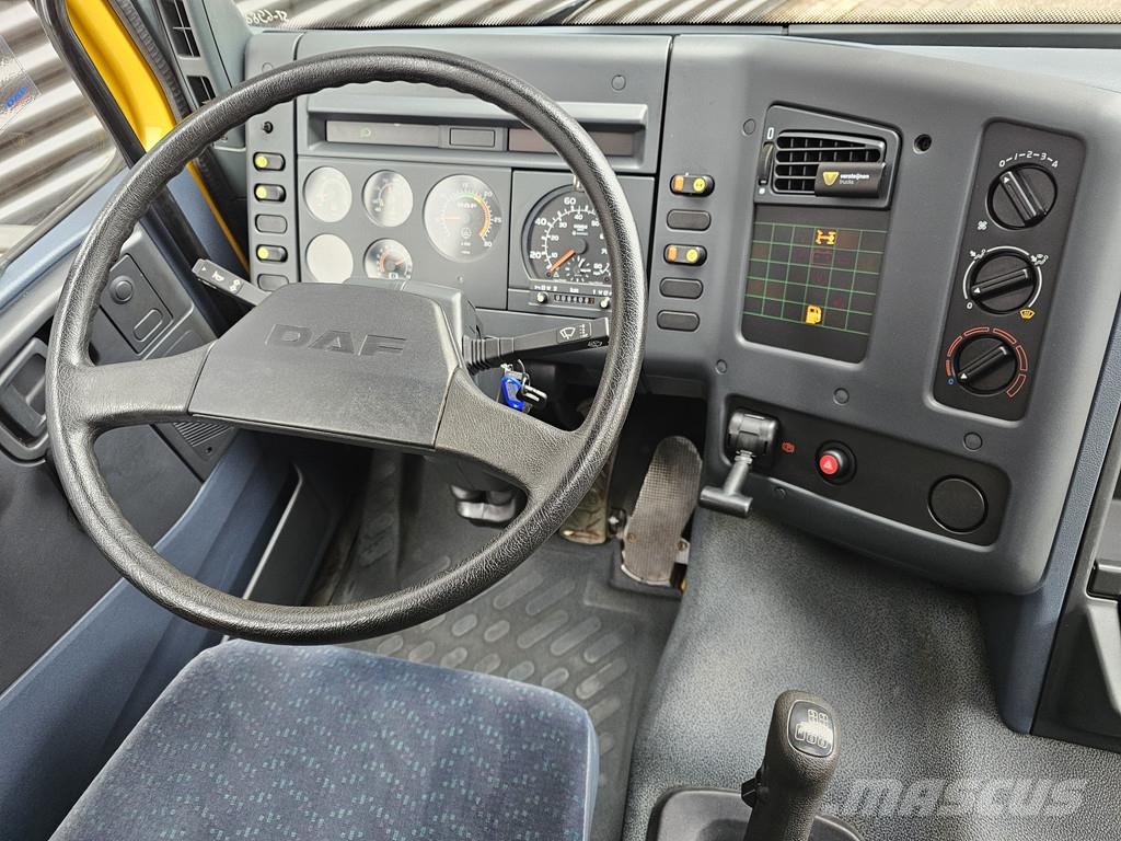DAF CF 85.330 ATI / 40 t/m CRANE / KRAN / 8.500 km! Nosturiautot