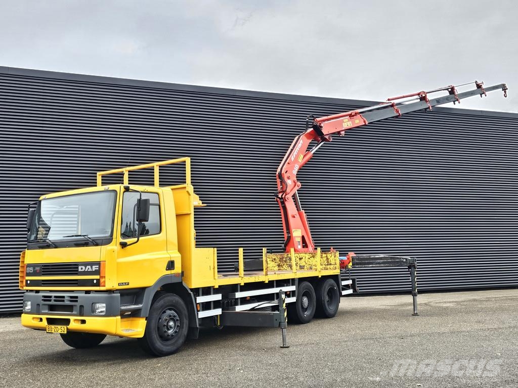 DAF CF 85.330 ATI / 40 t/m CRANE / KRAN / 8.500 km! Nosturiautot