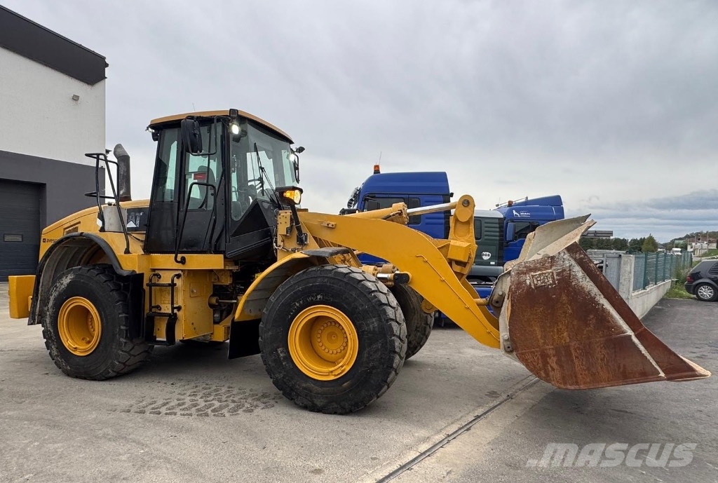 CAT 962 H Kolesni nakladalci