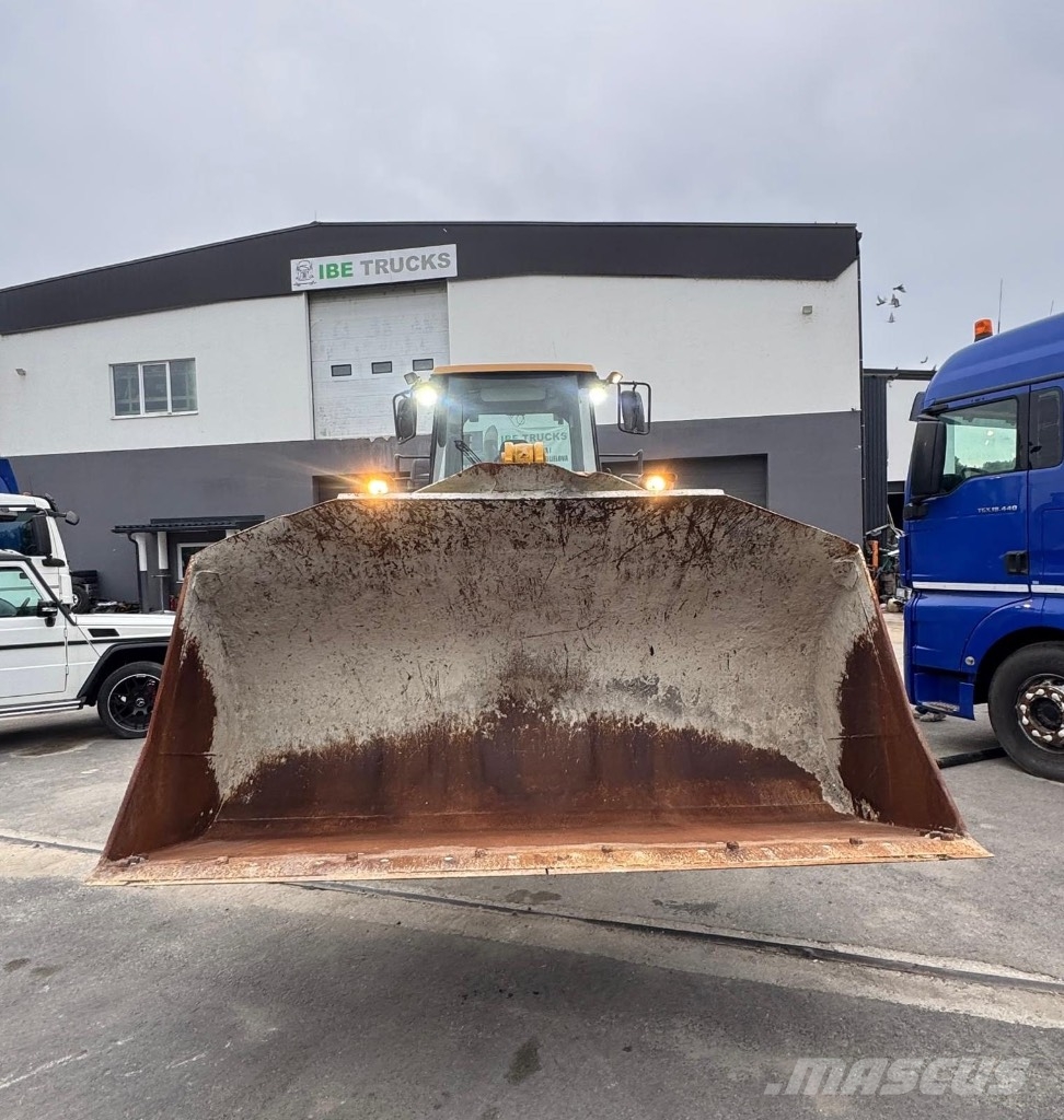 CAT 962 H Kolesni nakladalci