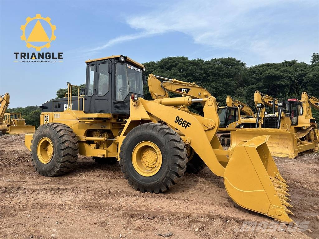 CAT 966 F Incarcator pe pneuri