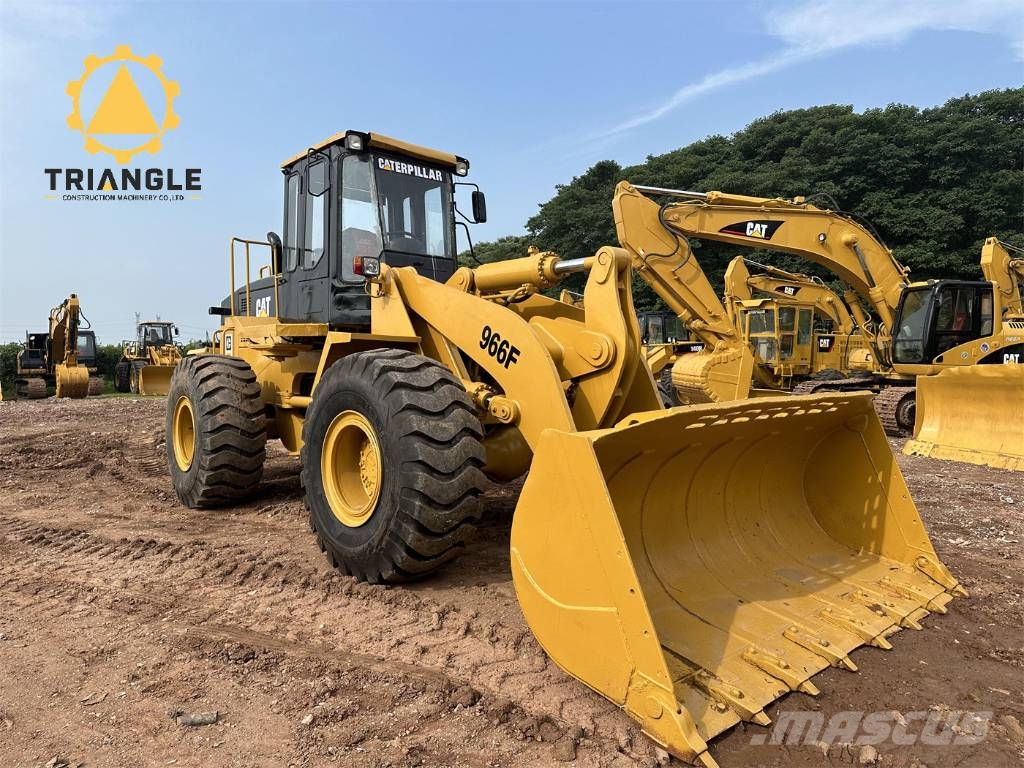 CAT 966 F Incarcator pe pneuri