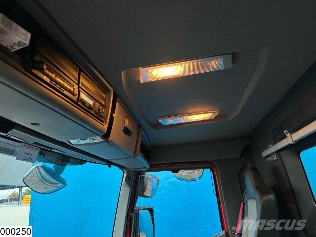 Renault C 380 EURO 6, 8x2, HIAB, Remote Tovornjaki s kesonom/platojem