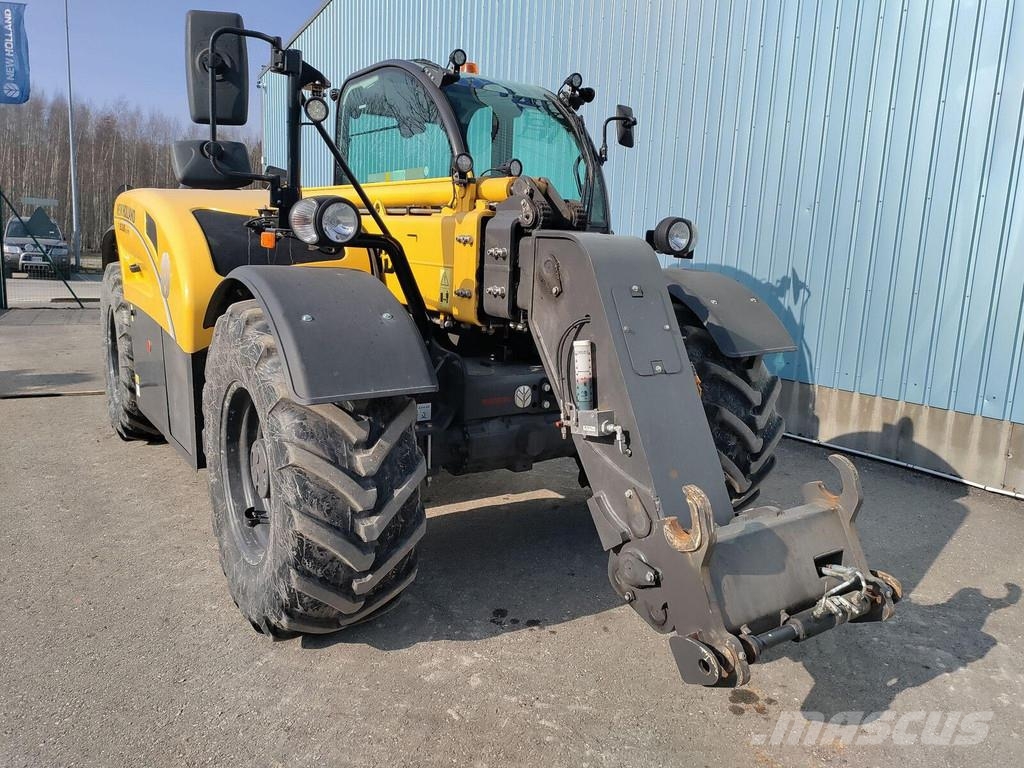 New Holland TH 9.35 Телескопічні навантажувачі