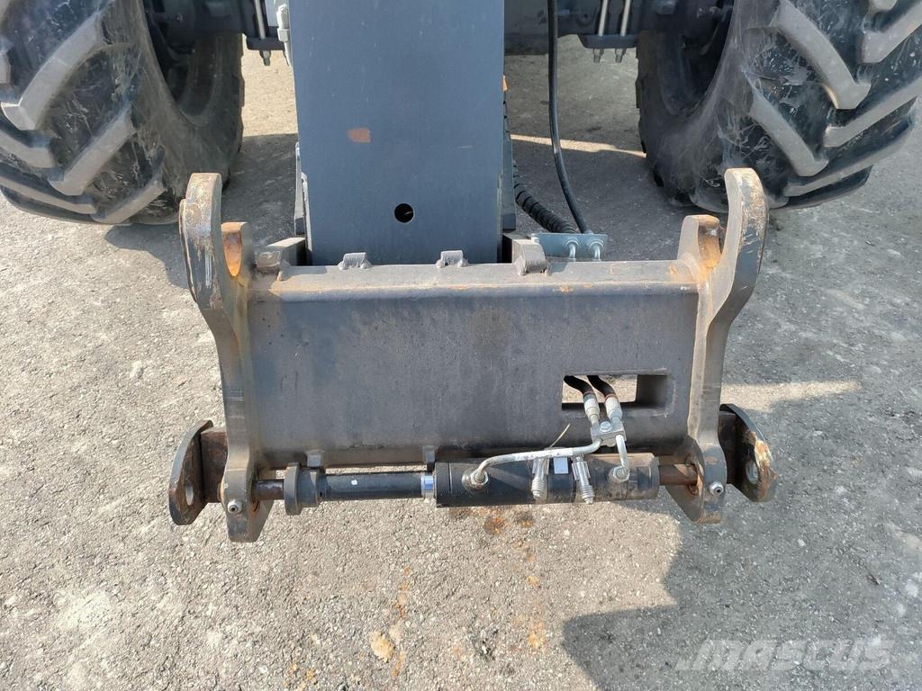 New Holland TH 9.35 Телескопічні навантажувачі