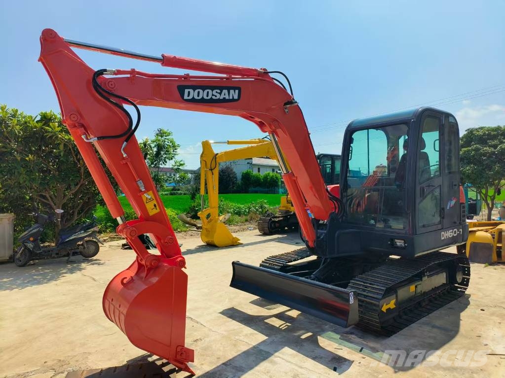 Doosan DH 60 Miniexcavadoras