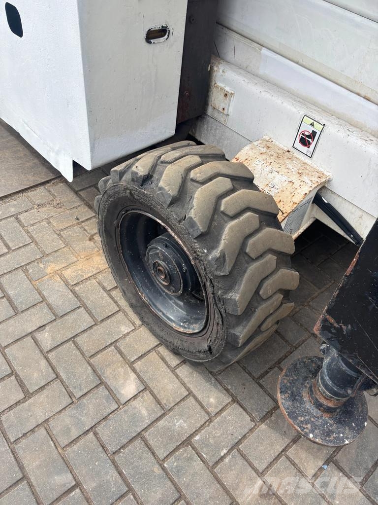 Haulotte H 15 SX Schaarhoogwerkers