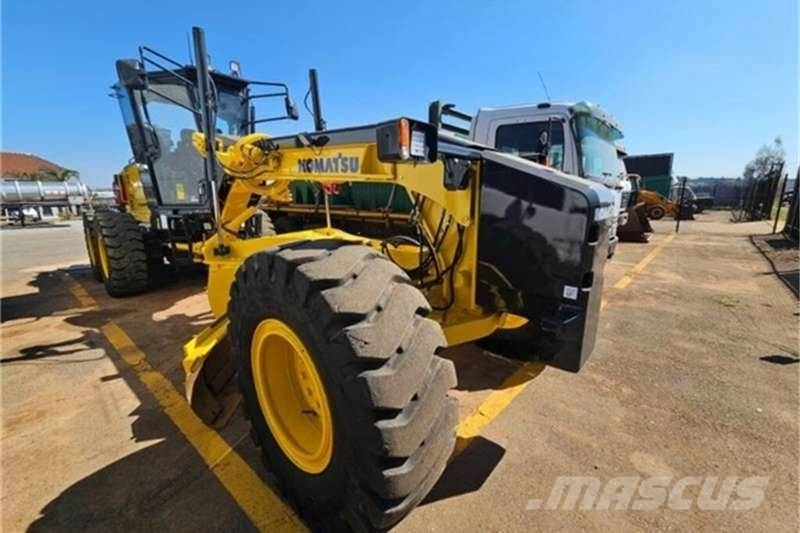 Komatsu GD675 5 GRADER Ostali kamioni