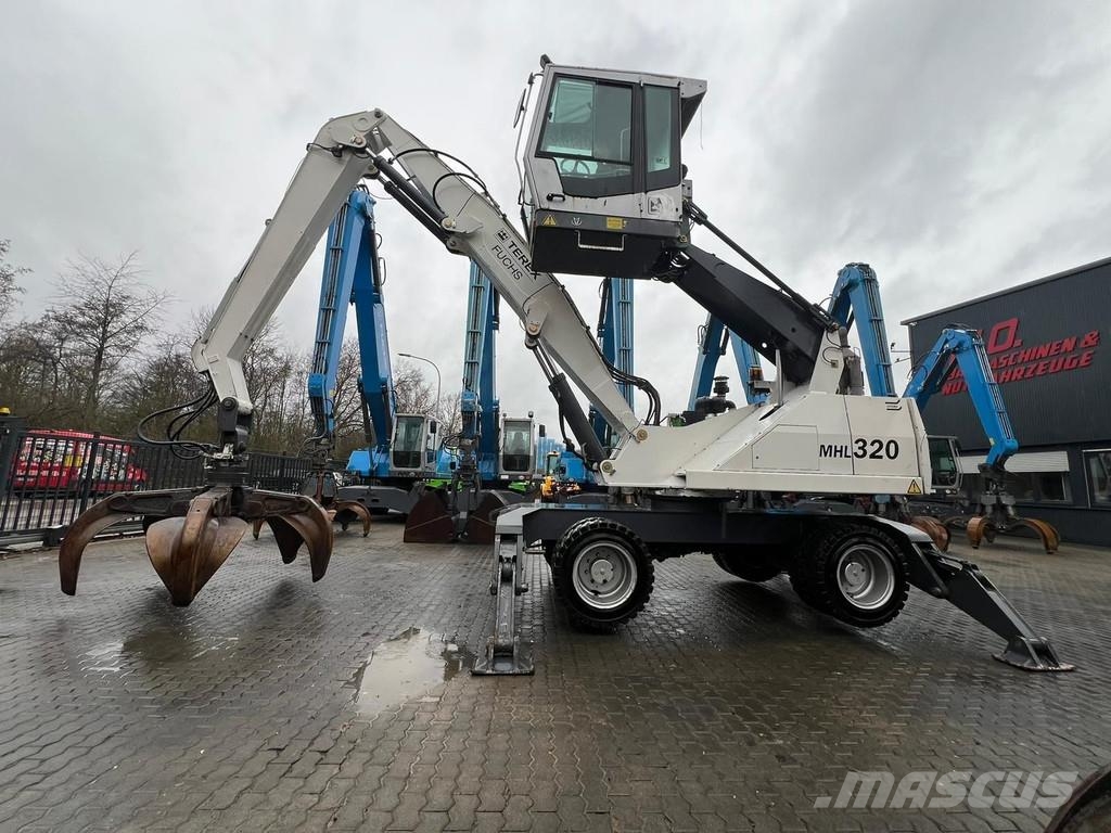 Fuchs MHL 320 Βιομηχανικά μηχανήματα διαχείρισης αποβλήτων