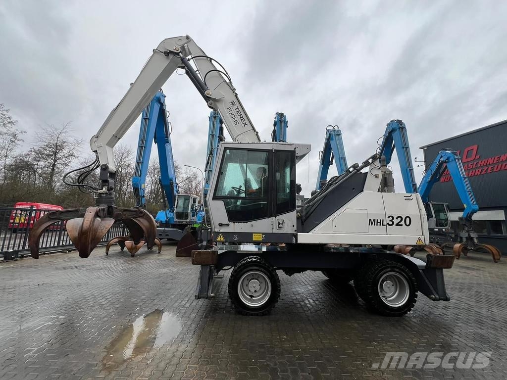 Fuchs MHL 320 Βιομηχανικά μηχανήματα διαχείρισης αποβλήτων
