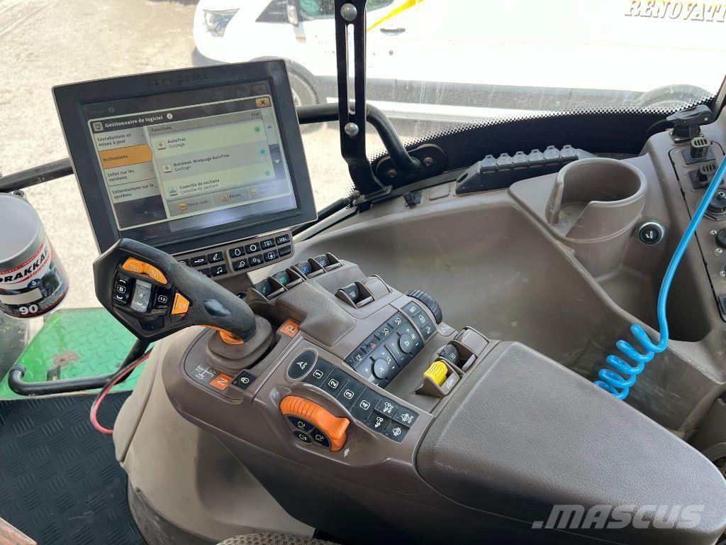 John Deere 6250R Traktori