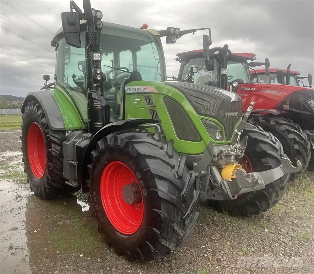 Fendt 516 Vario Traktorit