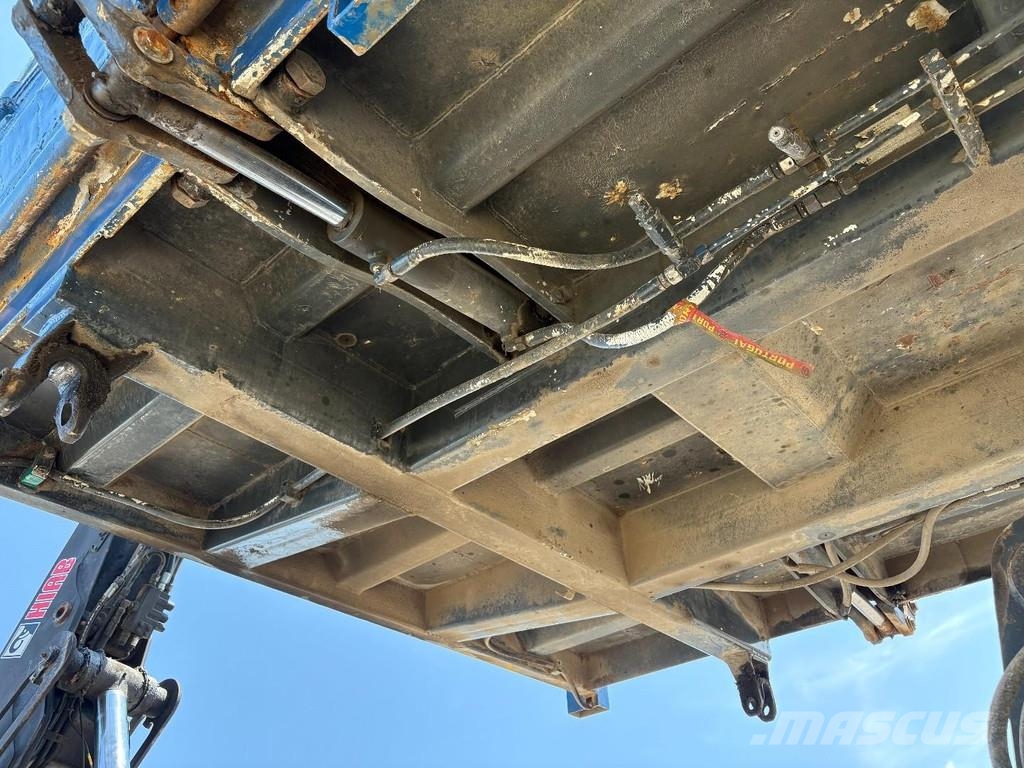 Mercedes-Benz Axor 2633 + HIAB 220 C 3X EXT. + REMOTE + 6X4 + 3 Всъдеходни кранове
