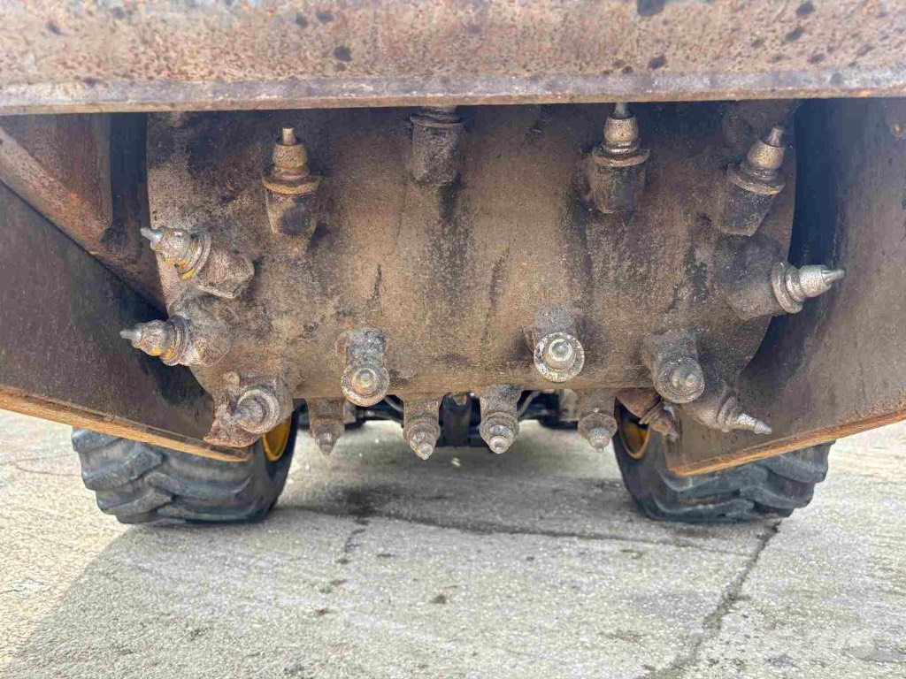 JCB 110W Pothole Pro Tab Колёсные экскаваторы