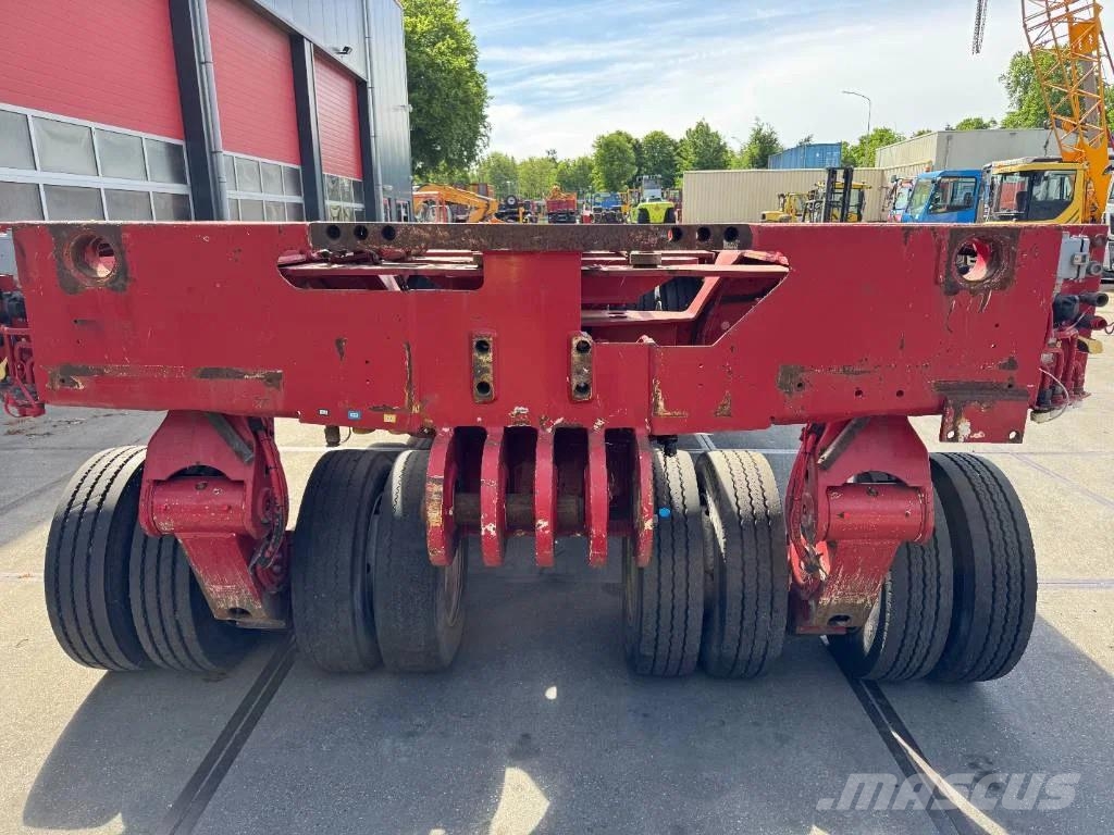 Goldhofer THP SL نصف مقطورة مسطحة منخفضة