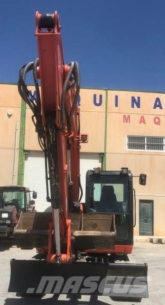 Kubota KX 080-4 中型挖掘机