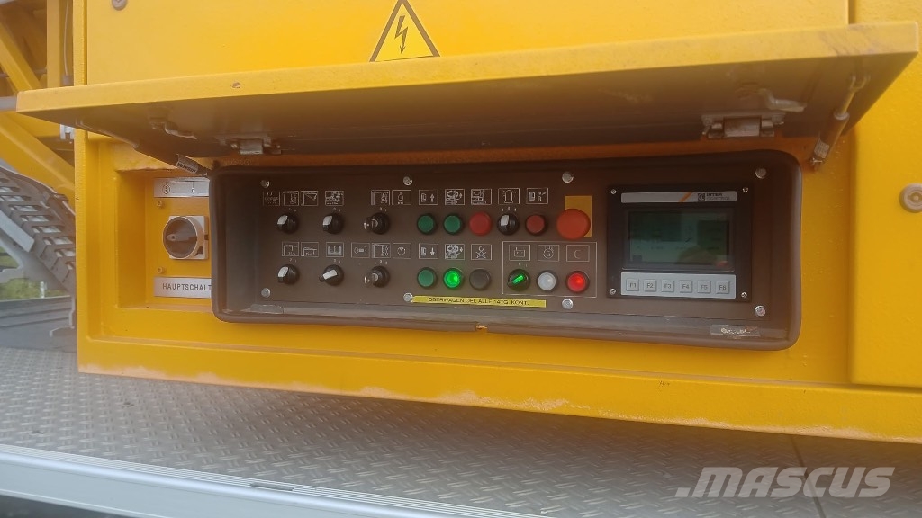 Liebherr MK63-UMK363, 6x6 All terrain cranes