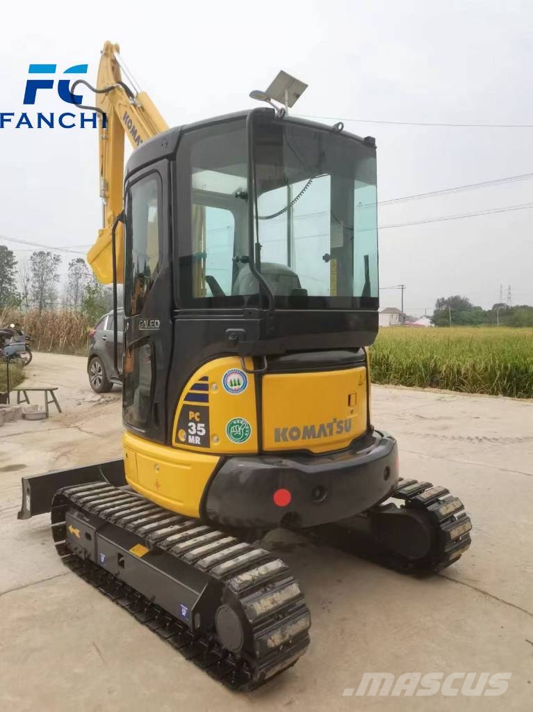 Komatsu PC 35 MR Minikoparki