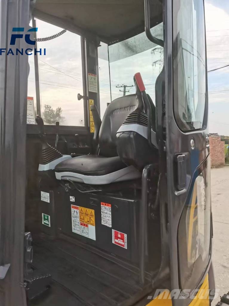Komatsu PC 35 MR Minikoparki