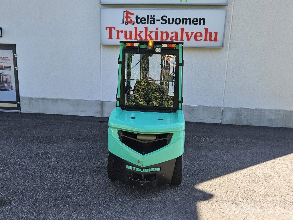 Mitsubishi FD35N Dizelski viličarji