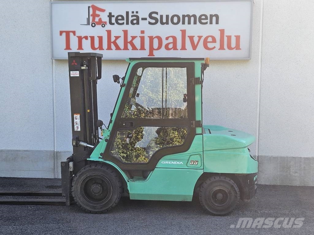 Mitsubishi FD35N Dizelski viličarji