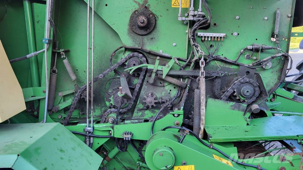 Krone Comprima CF 155 XC Рулонные пресс-подборщики