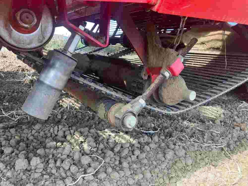 Grimme Varitron 470 PL TT GEN 3, 4 Row, Self-Prope 馬鈴薯收穫機和挖掘機