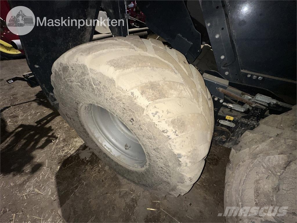 Pöttinger Impress 185 VC PRO Rulo balya makinalari