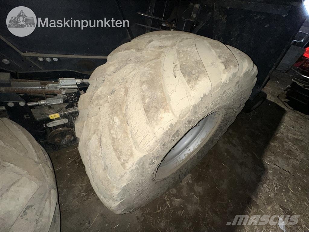 Pöttinger Impress 185 VC PRO Rulo balya makinalari