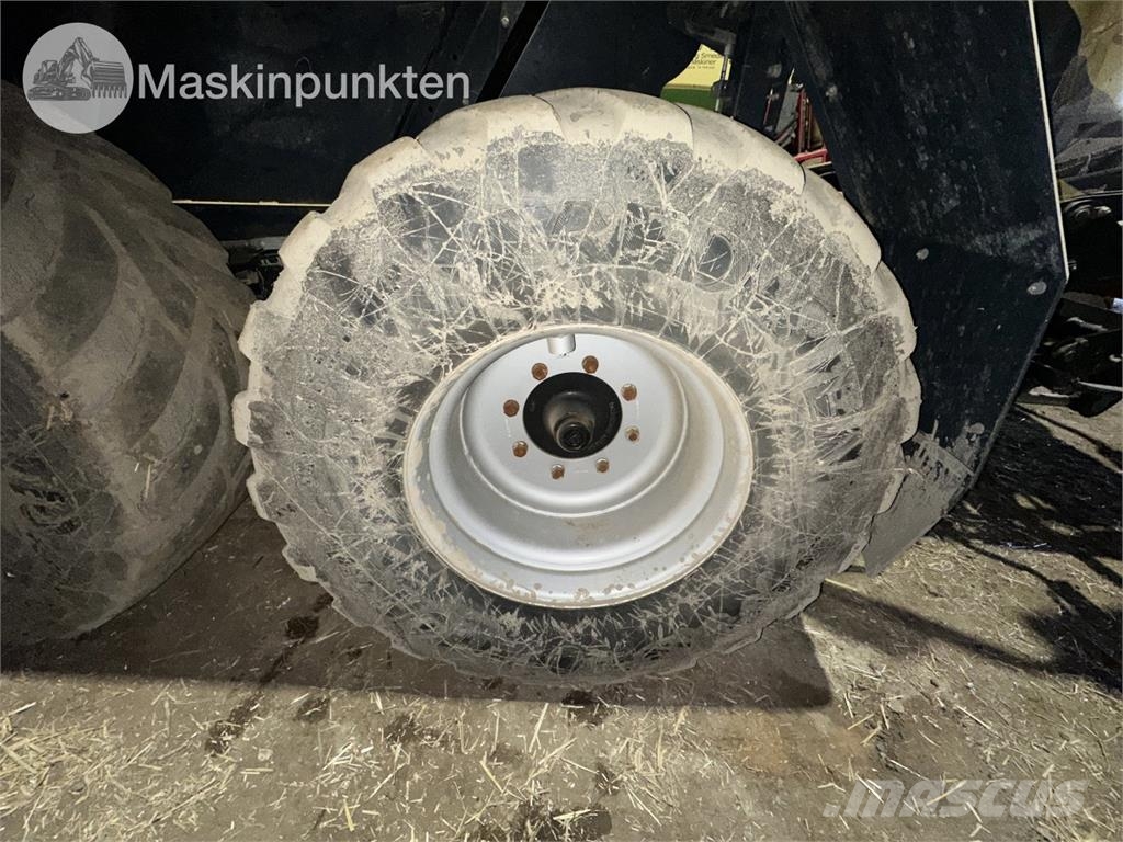 Pöttinger Impress 185 VC PRO Rulo balya makinalari