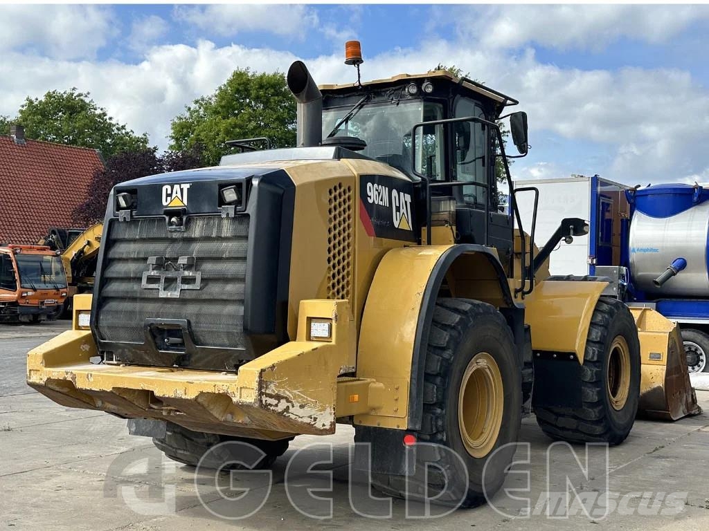 CAT 962M - GOOD TYRES Kolesni nakladalci