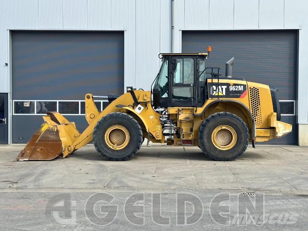 CAT 962M - GOOD TYRES Kolesni nakladalci