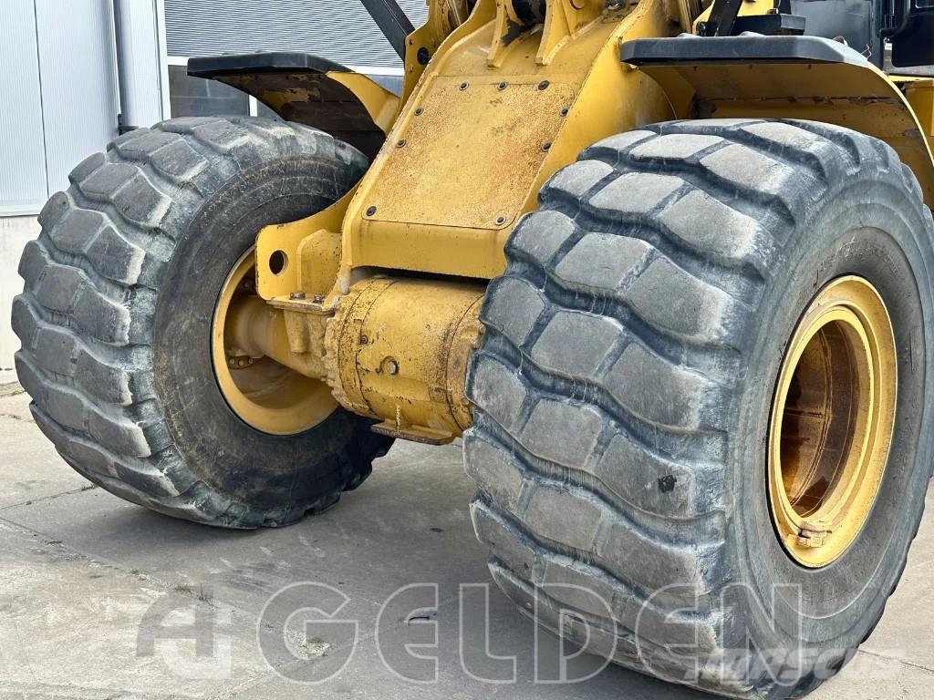 CAT 962M - GOOD TYRES Kolesni nakladalci