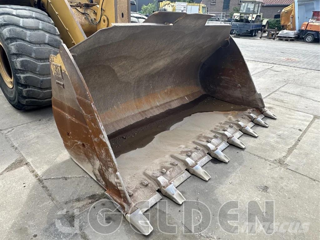 CAT 962M - GOOD TYRES Kolesni nakladalci