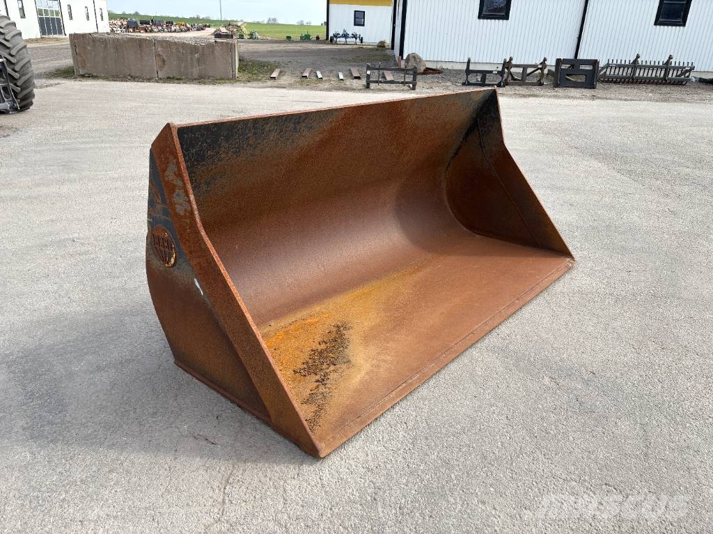 Beco jordskopa 2200 L, 2,70 m, St Bm Buckets