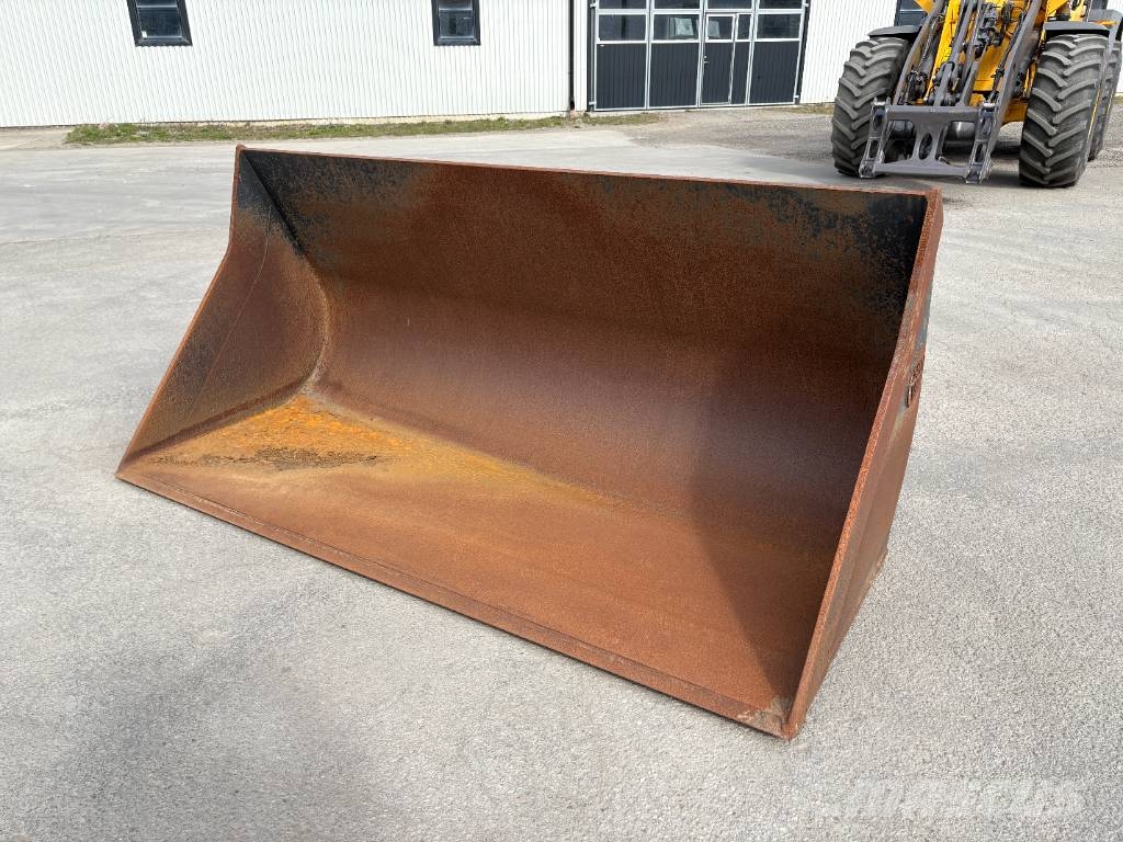 Beco jordskopa 2200 L, 2,70 m, St Bm Buckets
