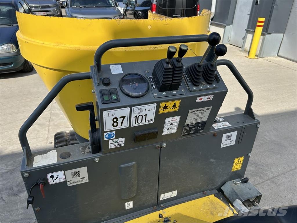 Wacker Neuson DT15 (8225) Roomikkallurid