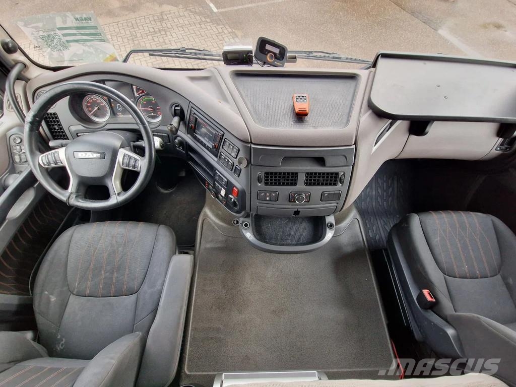 DAF XF 480 SSC 6x2*4 - Tautliner - Full air - Night cl Motrici centinate