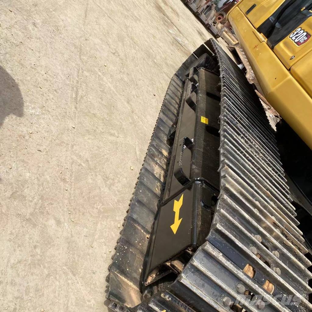 CAT 320 GC Gravemaskiner på larvebånd