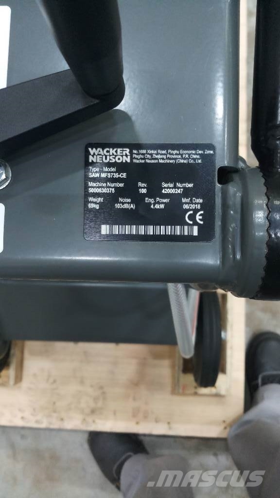 Wacker Neuson MFS735-CE Kivisahat